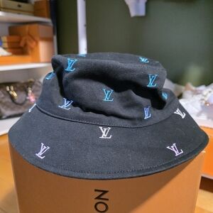 New LV Bucket Sun Hat Black Denim Reversible